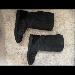 MUST HAVE tall Uggs 💕